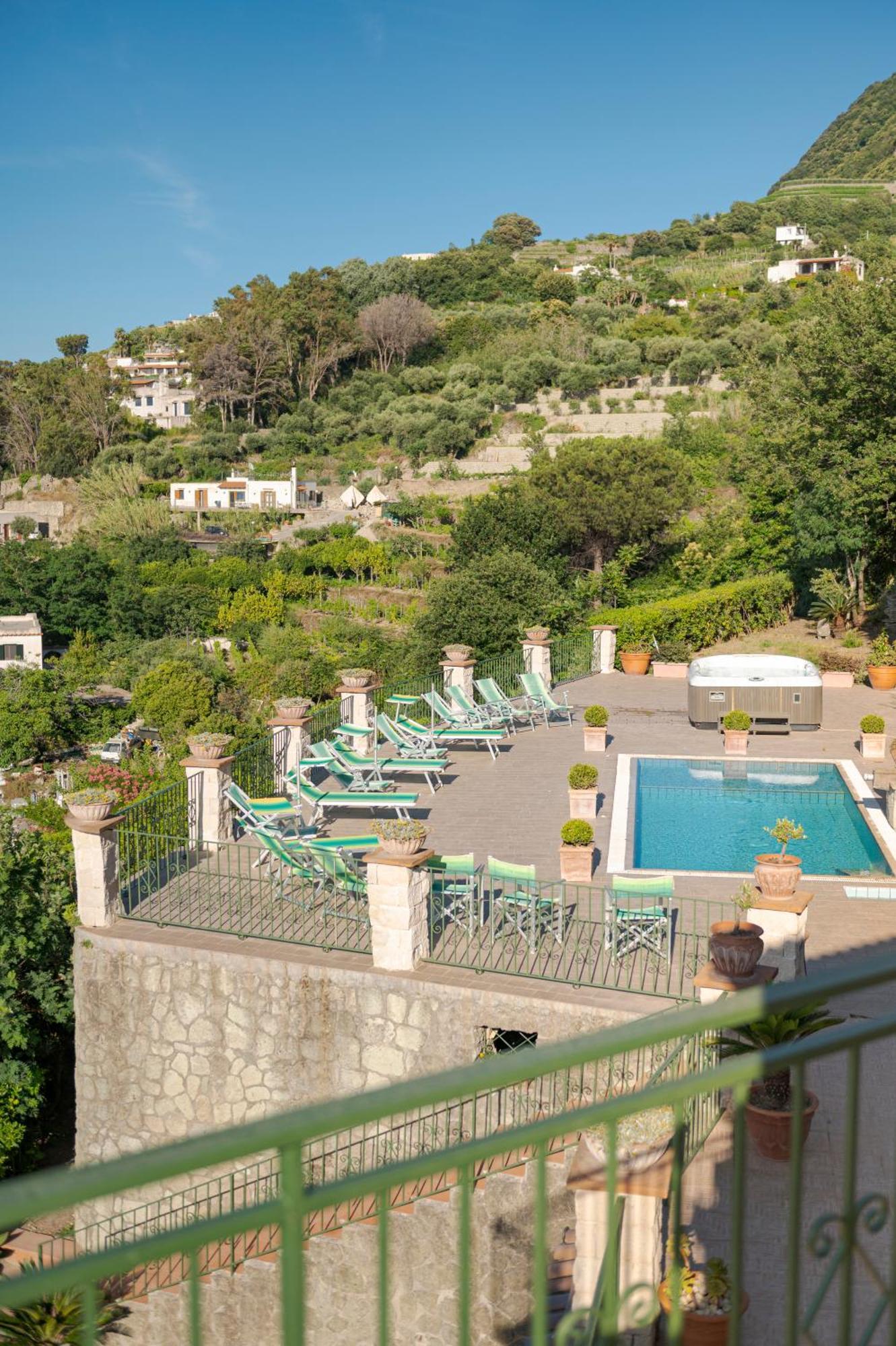 Poggio Del Sole Hotel Forio di Ischia Екстериор снимка