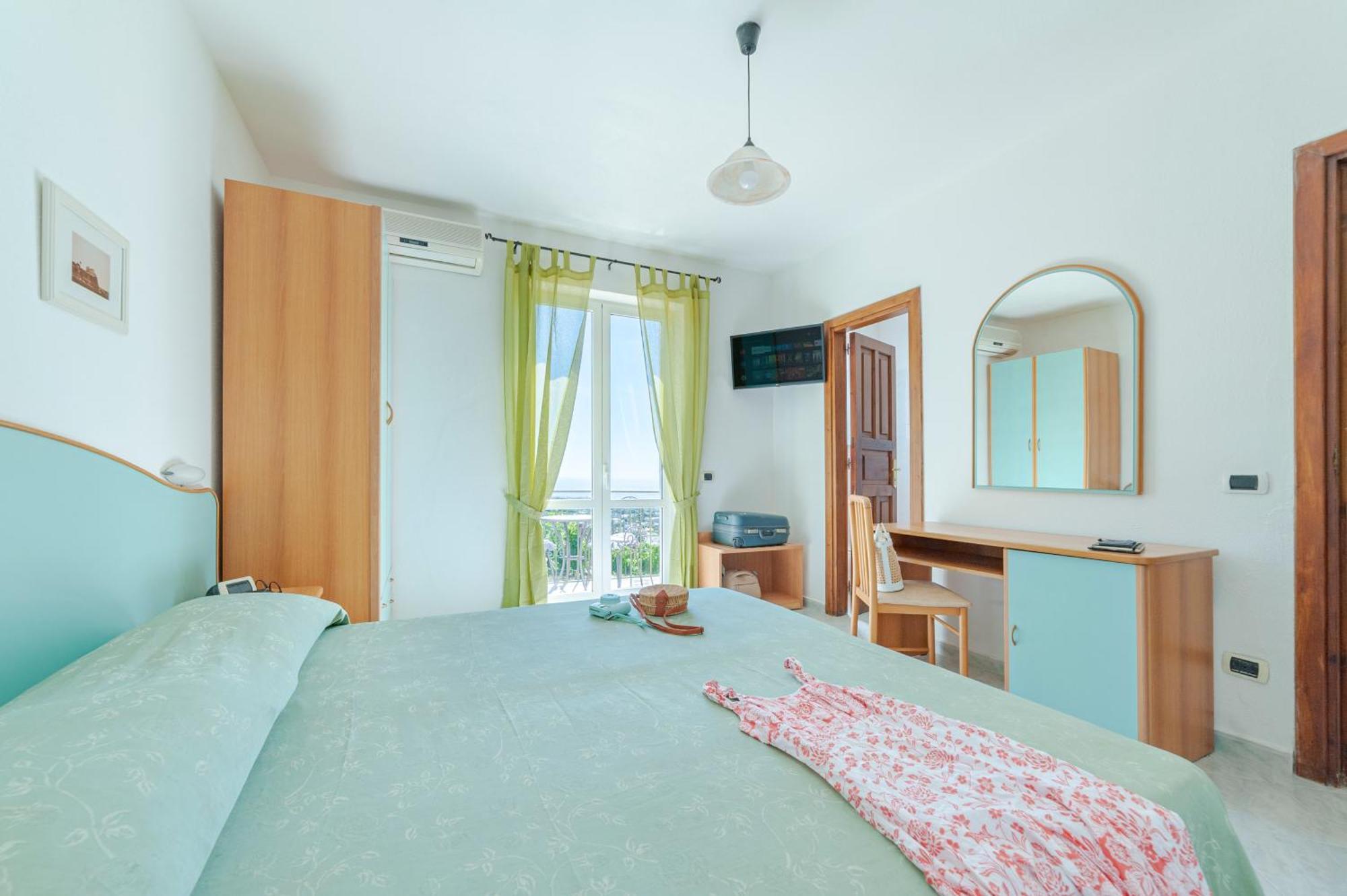 Poggio Del Sole Hotel Forio di Ischia Екстериор снимка